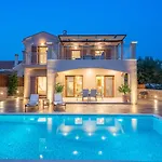 Cleopatra Villa Fiskardo
