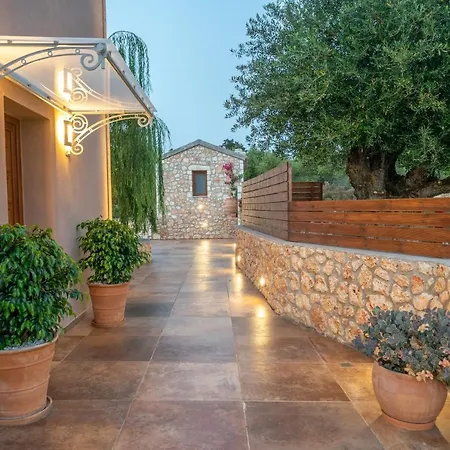 Cleopatra Villa Fiskardo